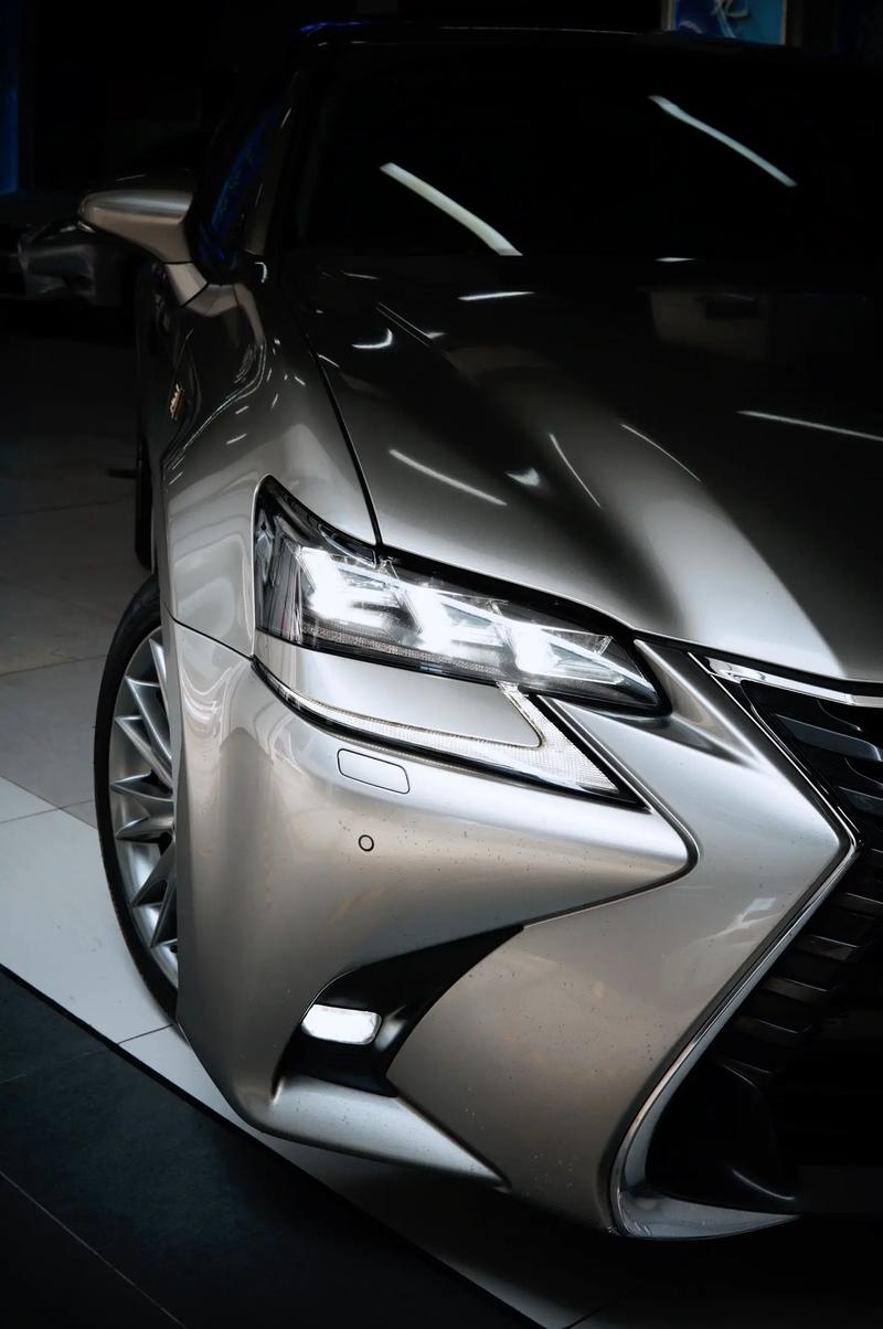 雷克萨斯rx450h二手车 雷克萨斯rx450h二手车值得买吗