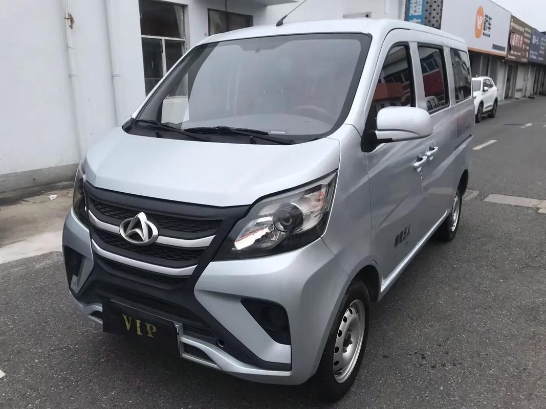 长安之星五面包车(长安之星五座面包车有几款)