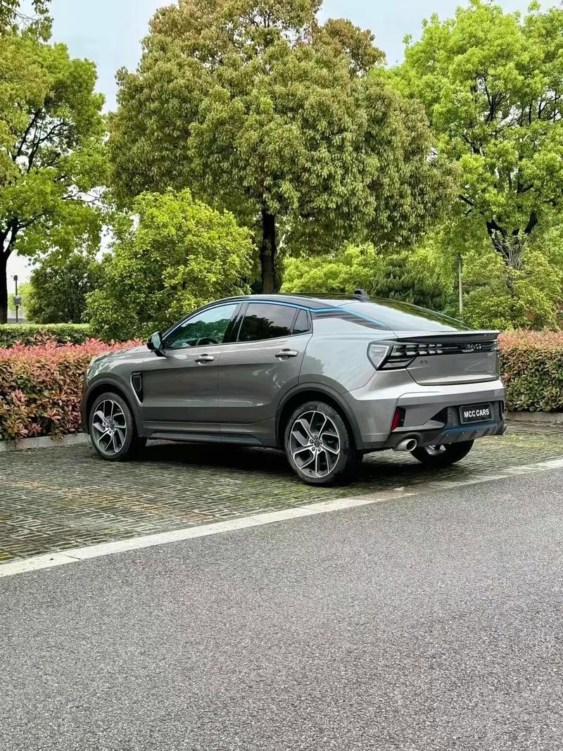 领克05多少钱一辆／领克05 suv多少钱