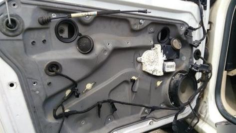 宝来车门锁不上是什么原因(宝来车门锁不上是什么原因造成的)