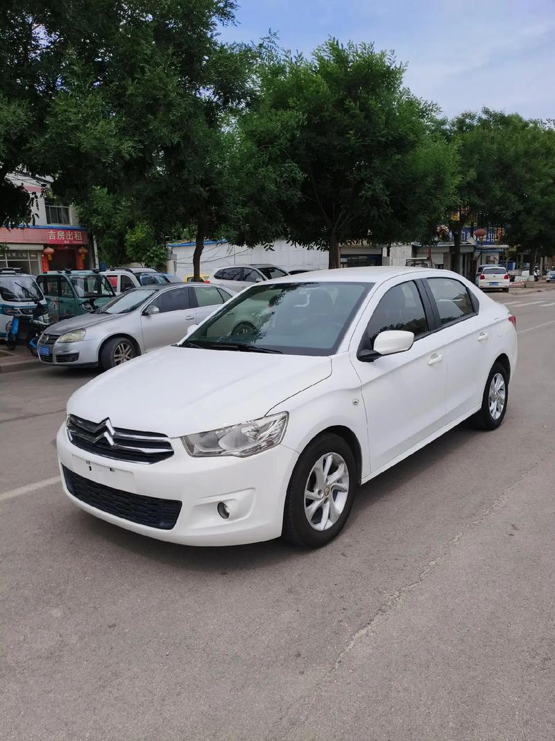 雪铁龙新款爱丽舍／雪铁龙爱丽舍车多少钱