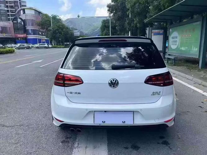 大众高尔夫r32,大众高尔夫2017款