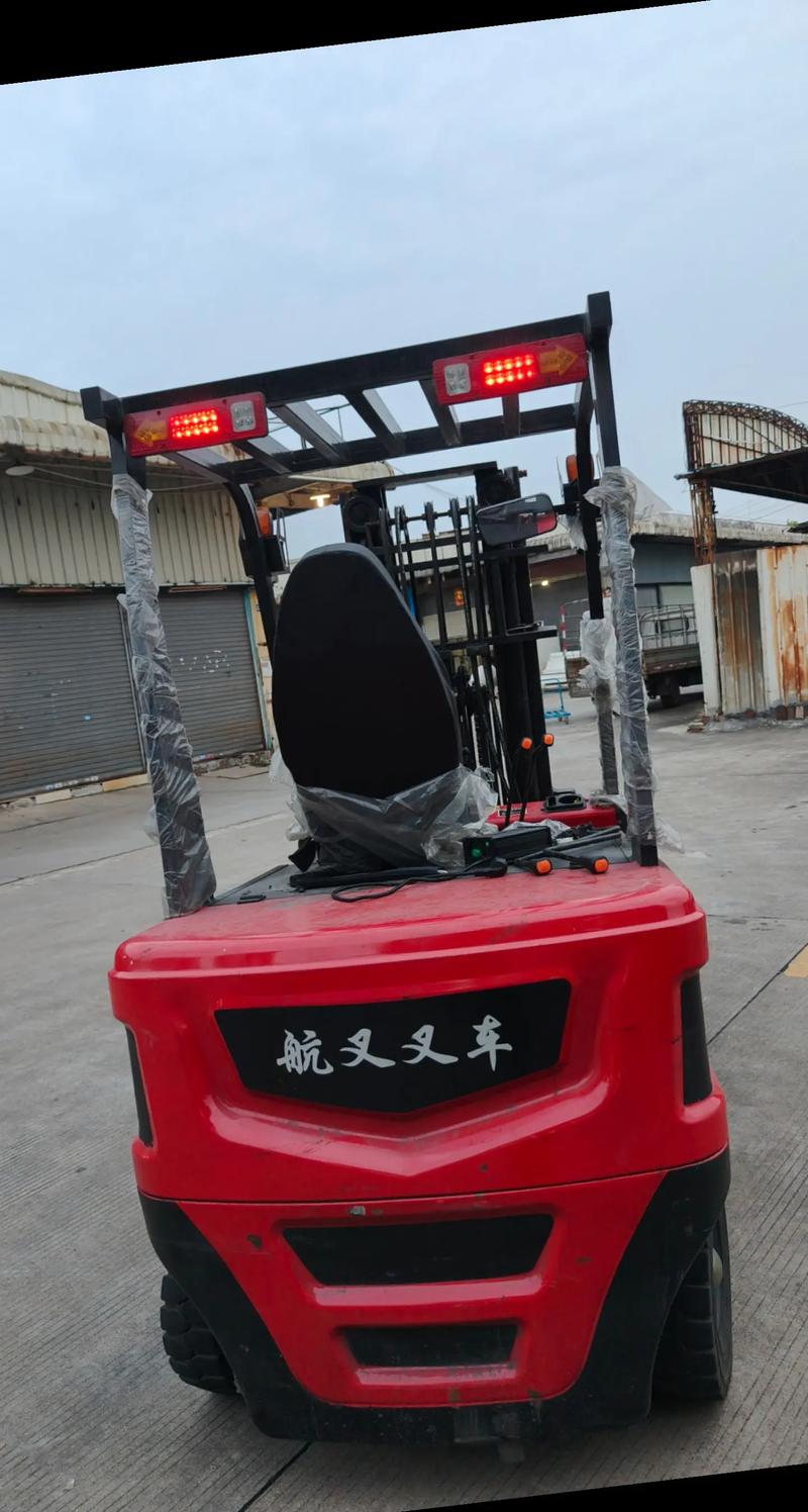 电动叉车2吨价格／电动叉车2吨价格表