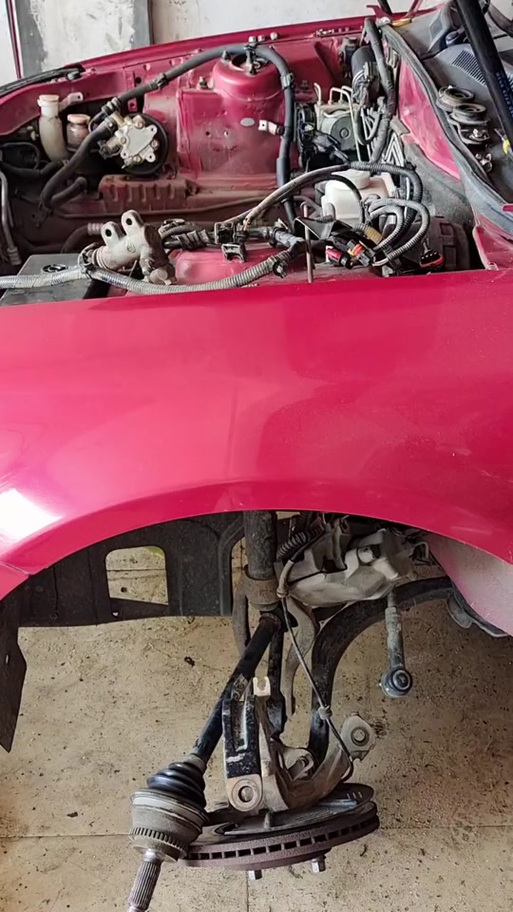 中华骏捷发动机号在哪个位置 中华骏捷两厢发动机号在哪个位置