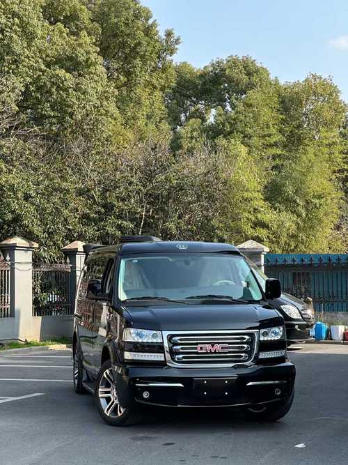 奔驰gmc商务车／奔驰gmc越野价格及图片