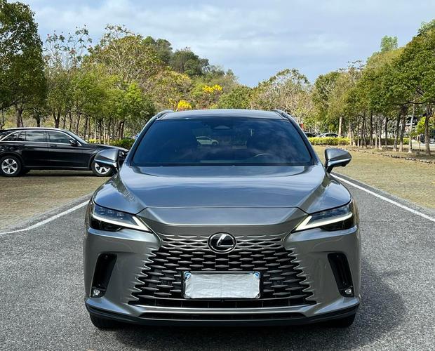 rx350h最建议买哪一款／雷克萨斯最好三个车