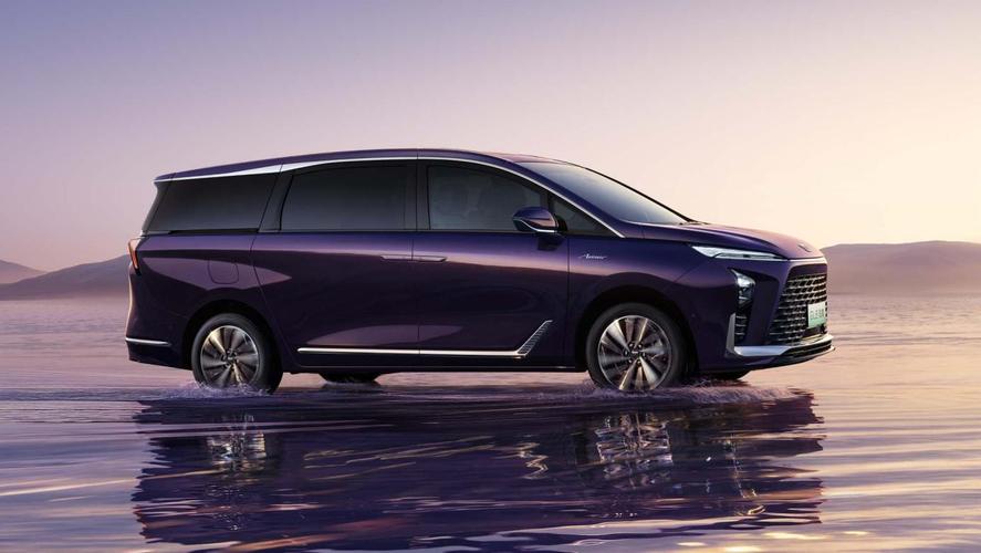 别克为什么叫上海通用(别克为什么写着上海通用)