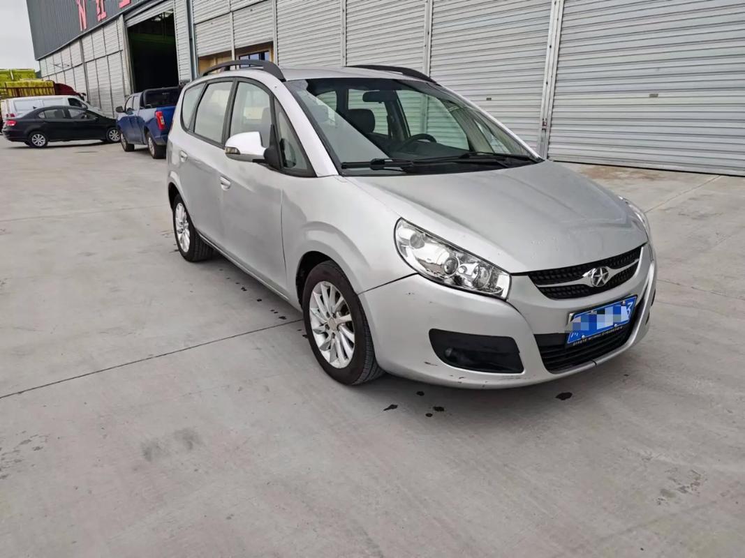 12年江淮和悦二手车多少钱/12年江淮和悦二手车多少钱啊